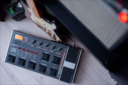Гитарный процессор Korg ax3000g