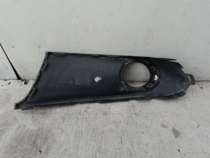 Рамка птф правая VW Polo Sedan 10-15