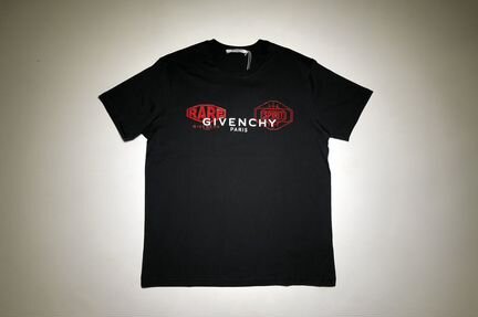 Футболка Givenchy