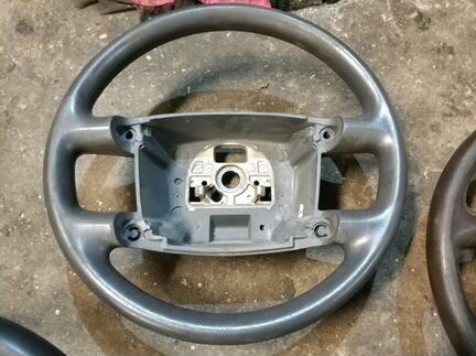 Руль рулевое колесо Volkswagen Touareg 2003-2010 г