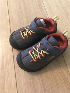 Новые демисезонные ботинки keen