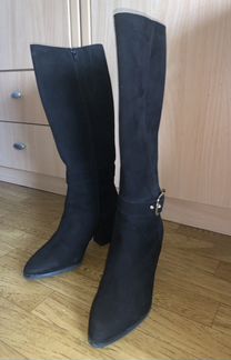 Зимние женские сапоги 38 новые