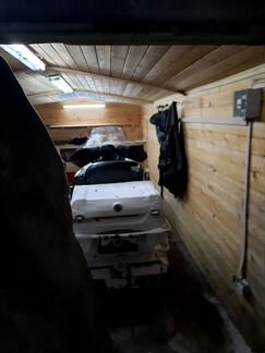 Продаю Снегоход BRP lynx с гаражом