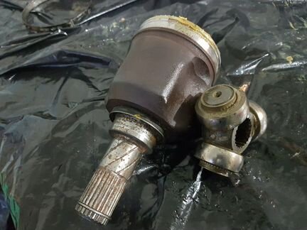 Граната Nissan Primera P12 1,8