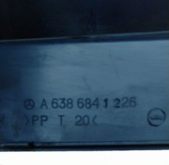 Панель подторпедная Мерседес Вито W638