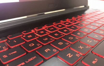 Игровой Ноутбук MSI/GeForce 1050 Ti /i7-8750H