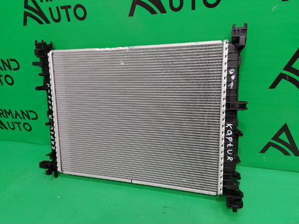 Радиатор охлаждения Renault Kaptur 2016
