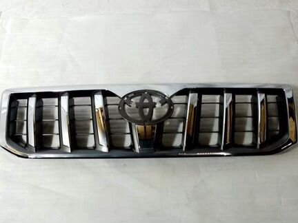 Решетка радиатора Toyota Land Cruiser Prado 120