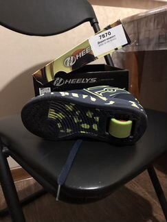 Heelys кроссовки