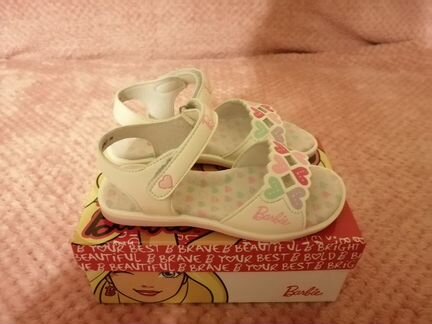 Новые босоножки Barbie