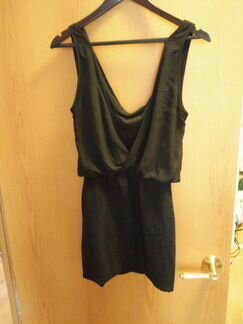 Платье Zara с открытой спиной
