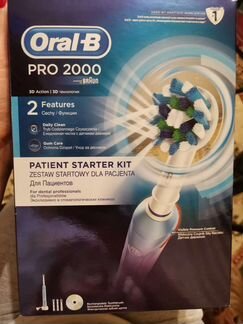 Электрическая зубная щетка Oral-B Pro2000