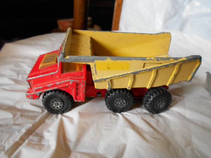 Самосвал. сделано в англии, 60е годы