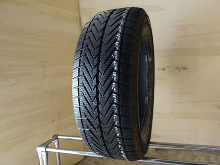 255 50 20 Vredestein Wintrac 4Xtreme 79CB