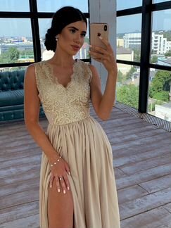 Новое нежное платье в пол, цвета беж и изумруд