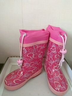 Детские резиновые сапоги 