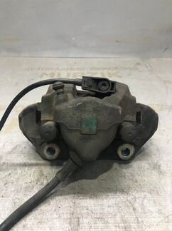 Суппорт тормозной передний левый Mercedes E-Class