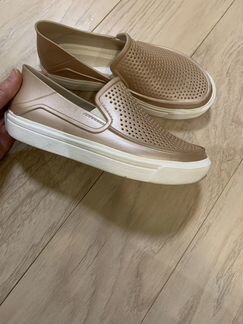 Мокасины crocs