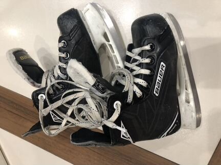 Детские хоккейные коньки