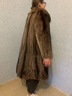 Шуба из меха енота