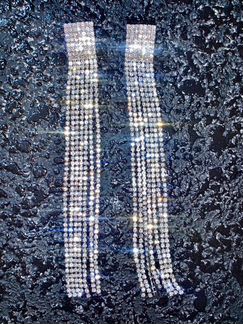 Нереально классные длинные серьги из страз цирконо