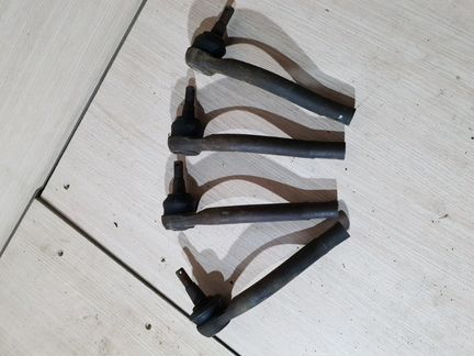 Наконечник рулевой рейки передний правый Infiniti