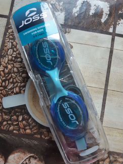 Очки для плавания