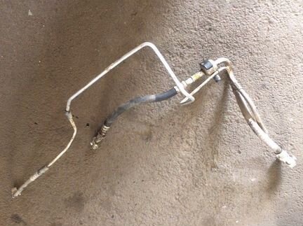 Трубка кондиционера Opel Astra H sedan Z16XER 2011