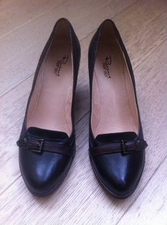 Новые кожаные туфли 38р