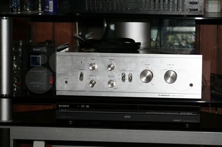 Усилитель Pioneer + кассетная дека Sansui SC-3000