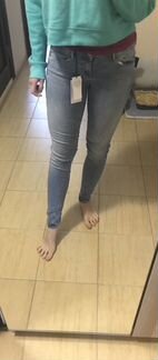 Джинсы Guess новые