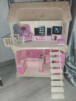 Домик кукольный