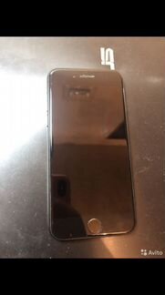 Телефон iPhone