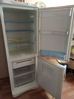 Холодильник indesit