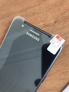 Бронестекло на samsung galaxy J