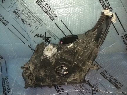 Фара правая лексус nx200 nx300h nx