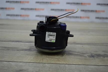 Фара противотуманная правая Форд Фиеста 6