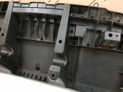 Пыльник бампера передний Lexus Nx 1