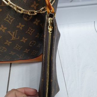 Сумка Louis Vuitton Шоппер