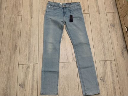 Джинсы Tommy Hilfiger