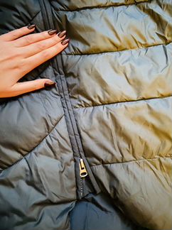 Пуховик зимний женский