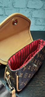 Сумка Louis Vuitton