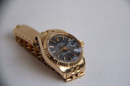 Женские часы Rolex Datejust 26mm, золото 750