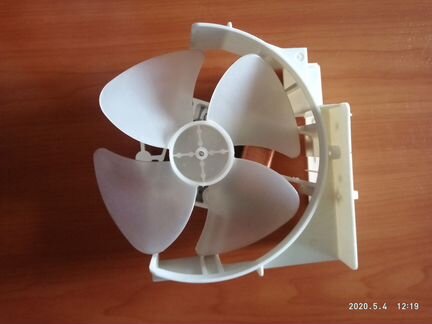 Запчасти от микроволновой печки Trony MQ73G