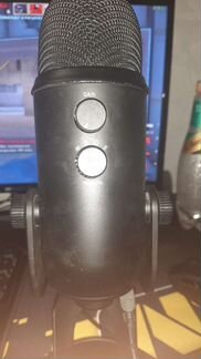 Студийный микрофон BlueYeti