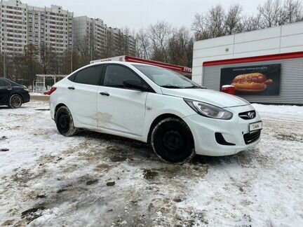 Hyundai Solaris 1.4 МТ, 2014, 98 000 км