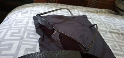 Солнцезащитные очки prada