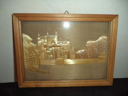 Авторская ручная работа Варшава из бересты в рамке