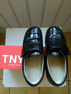 Ботинки лак TNY