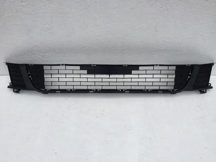 Решетка бампера Honda Accord 8 до рестайлинг